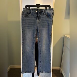 High Rise Vintage Wash Cropped Wide Leg by Judy Blue Size 13/31 (16)